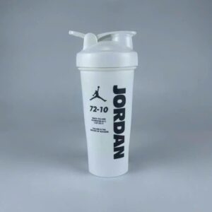 Ly nuoc nhua in logo