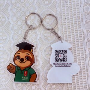 Moc khoa mica in logo theo yeu cau