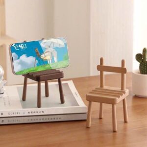 Giá đỡ điện thoại gỗ khắc logo theo yêu cầu, tiện dụng, thiết kế đẹp, phù hợp làm quà tặng doanh nghiệp, quà sự kiện công nghệ tại LGP.