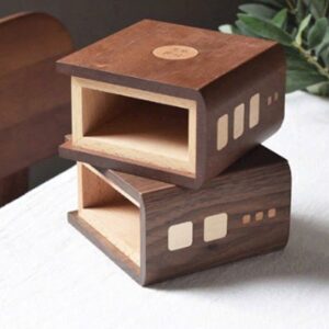 hop dung but go theo yeu cau