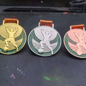 huy chuong bong da in logo theo yeu cau