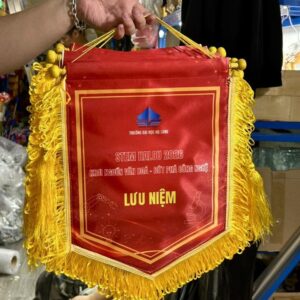 CỜ LƯU NIỆM IN THEO YÊU CẦU 2 co luu niem the thao